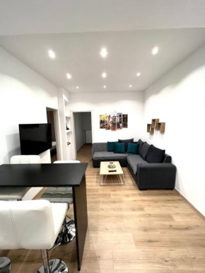 LUXURU APARTMENT IN ATHENS CENTER